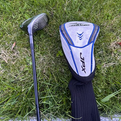 Mizuno 3 wood, 15 grader, Flex S