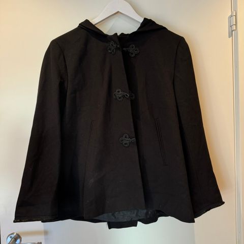 Blazer-jakke fra Zara med hette (M)