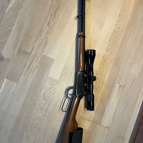 Winchester M94 kal 30-30 leveraction m/ kikkertsikte 3-9