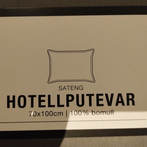 Hotellputevar Chi Sateng 70x100cm
Grå