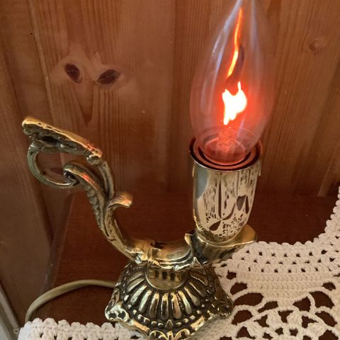 Alladin bordlampe m/ flamme lyspære