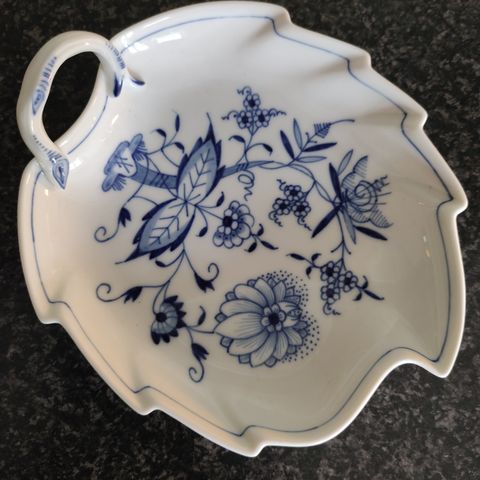 Meissen porselen, Blue onion