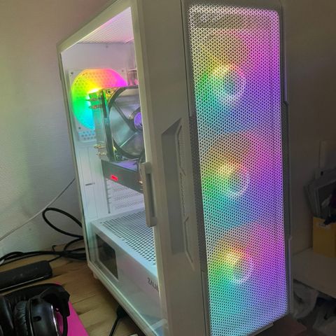 !!Gaming PC som ny!!