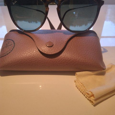 Rayban erika solbriller