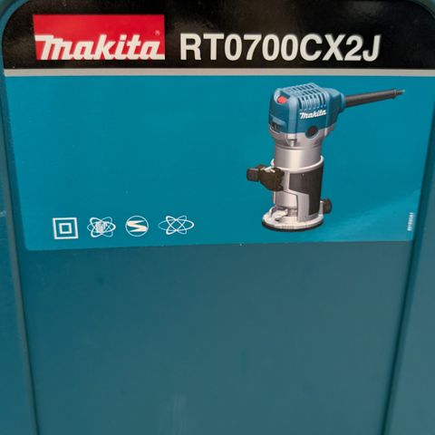 Makita RT0700CX2J handoverfres