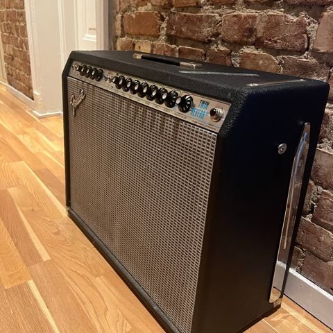 75-76 Fender Twin Reverb (Silverface)