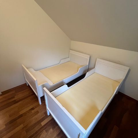 2 stk Juniorseng fra IKEA