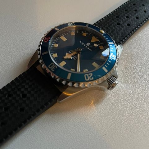 Steinhart Ocean One 39mm