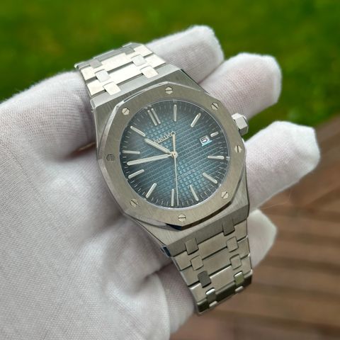 Blue Sunburst ‘’Royal Oak’’ Homage - Seiko Mod