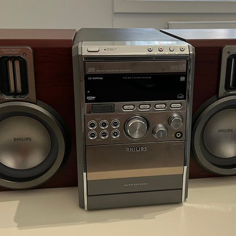 Philips micro music system MCM760/12, liten stereo med høyttalere