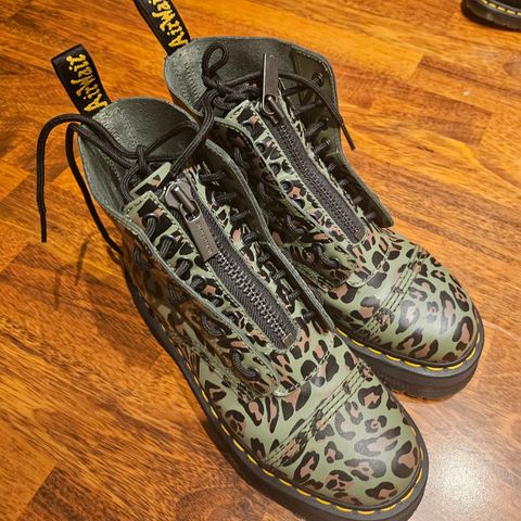 Camo Dr.Martens størrelse 40