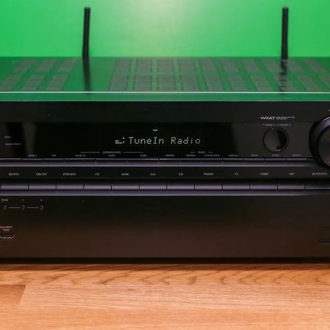 Onkyo TX-NR646 4K Dolby Atmos forsterker