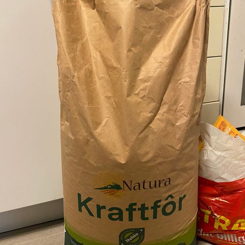 Natura kraftfor gis bort