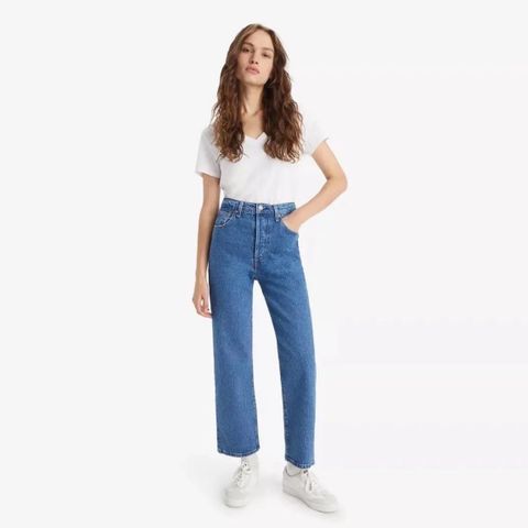 Levis Ribcage cropped