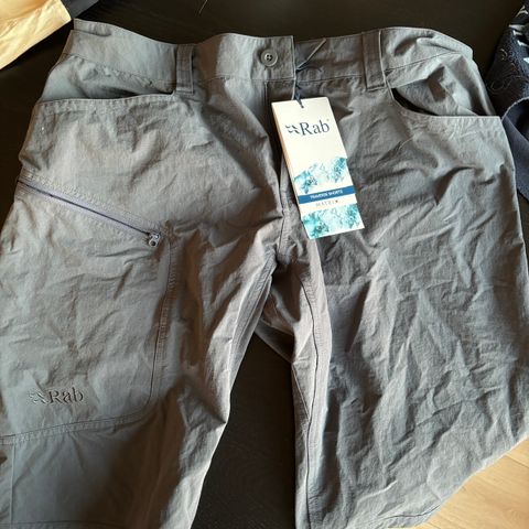 RAB Turshorts str L/34