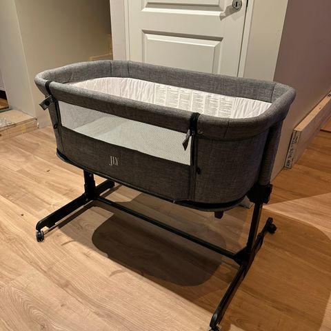 JLY Future 2in1 Bedside Crib, 97x57, Mørkegrå, seng