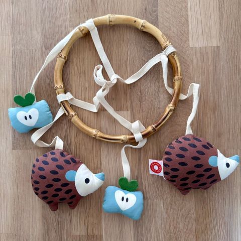 ECO Franck Bamboo Hanging Toy over a Crib