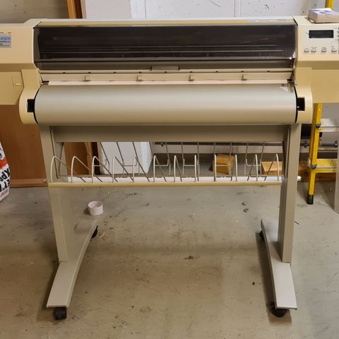 HP DesignJet 750C plotter + Matai Jet 2000 slide cutter