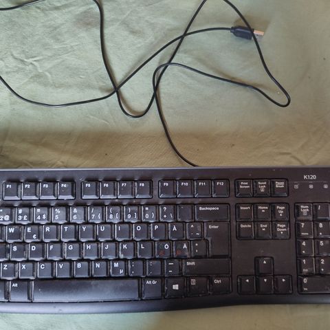 Logitech keyboard K120