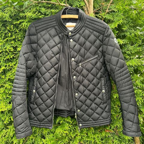 Moncler jakke