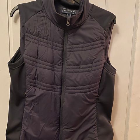 B Vertigo ridevest dame str. 42