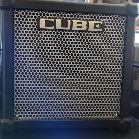 Roland Cube 40 GX