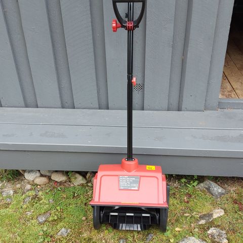 Ny elektrisk snøspade