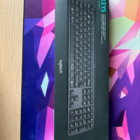 Logitech MX keys tastatur (uåpnet)