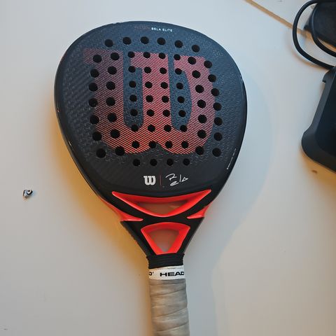 Padel racket Wilson Bela Elite