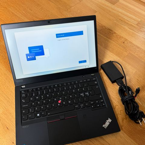 Lenovo ThinkPad T14 Gen 2, 14" LCD, Intel Core i5,  24 GB RAM, 256 GB SSD