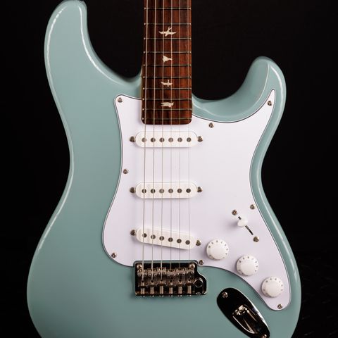 PRS SE Silver Sky (Stone Blue)