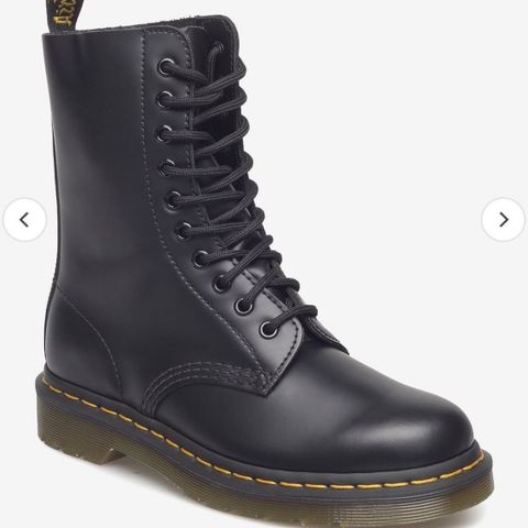 Dr. Martens 1490