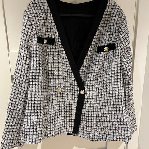 Ny «Chanel» 2XL