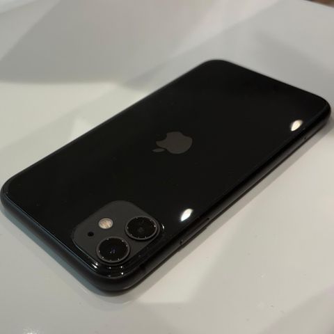 iPhone 11 Black, 128 GB, 88% batterikapasitet