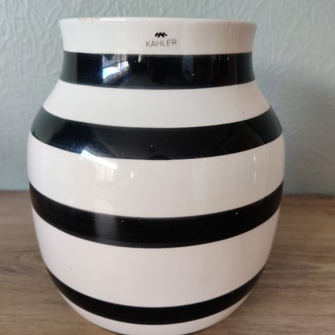 Kahler vase