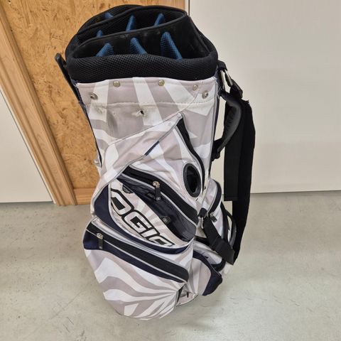 Ogio Uniter Golf Trallebag.Selges kr 600.