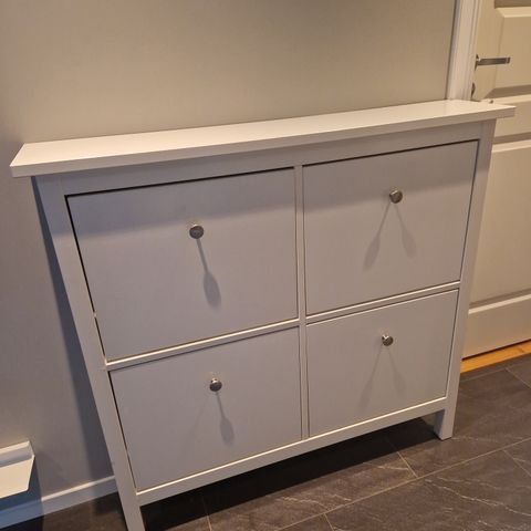 Hemnes skoskap