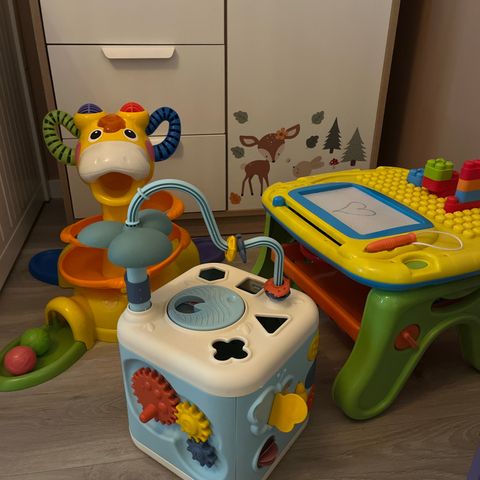 Diverse leker fisher price / smoby / aktivitetsbord