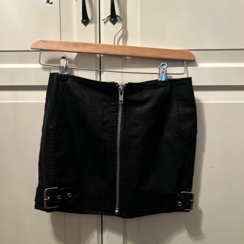 Biker skirt fra NLY Trend