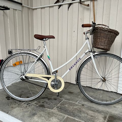 Vakker retro Peugeot damesykkel