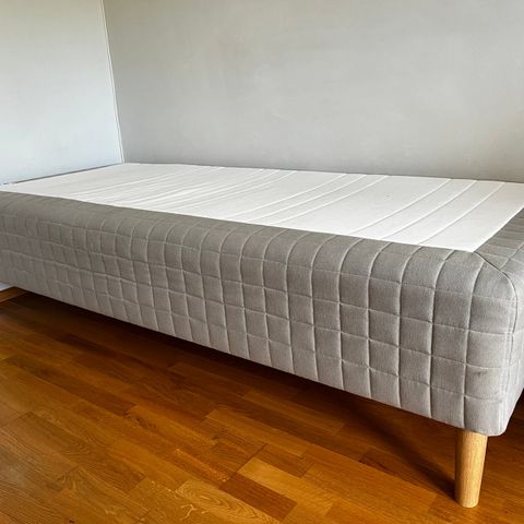 Ikea seng - rammemadrass 90x200