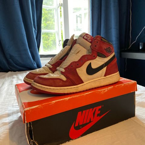 Air Jordan 1 High lost and found