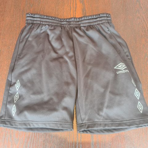 Ubrukt umbro shorts str M