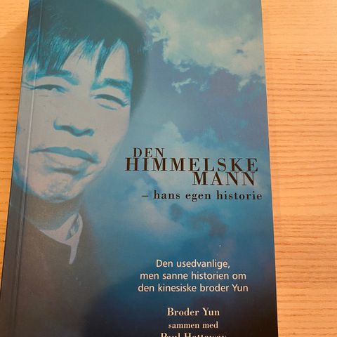 Den himmelske mann av Broder Yun sammen med Paul Hattaway