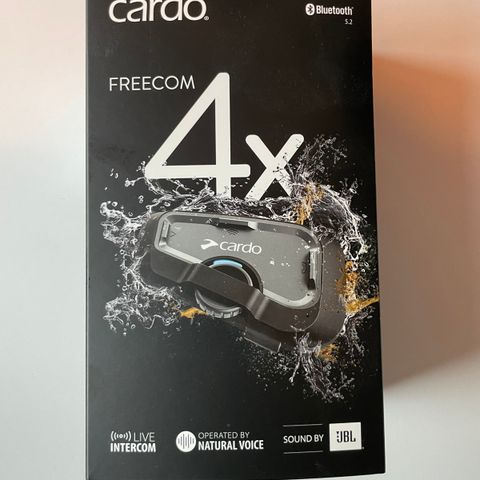 Lite brukt Cardo Freecom 4x selges