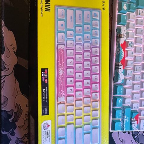 Corsair k65 mini hvit