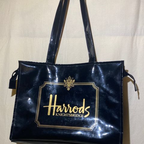 Bag fra Harrods