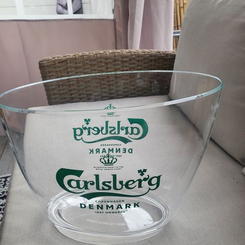 Carlsberg Øl kjøler selges kr 230