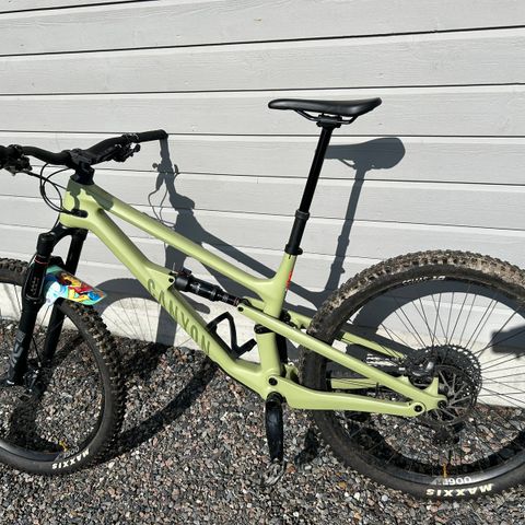 Canyon Spectral 125 CF7, str. L, selges