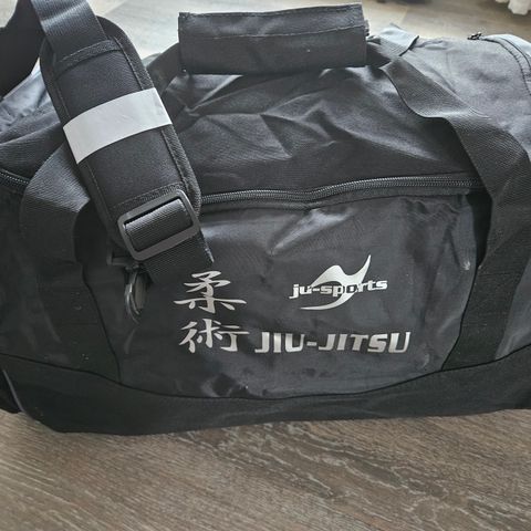 Ny og ubrukt treningsbag til JIU-JITSU utstyr